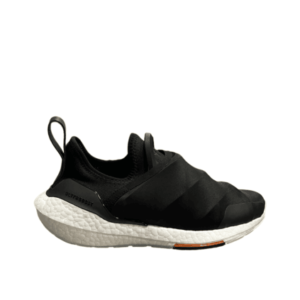 Y-3 - Ultraboost 22 - Black / White