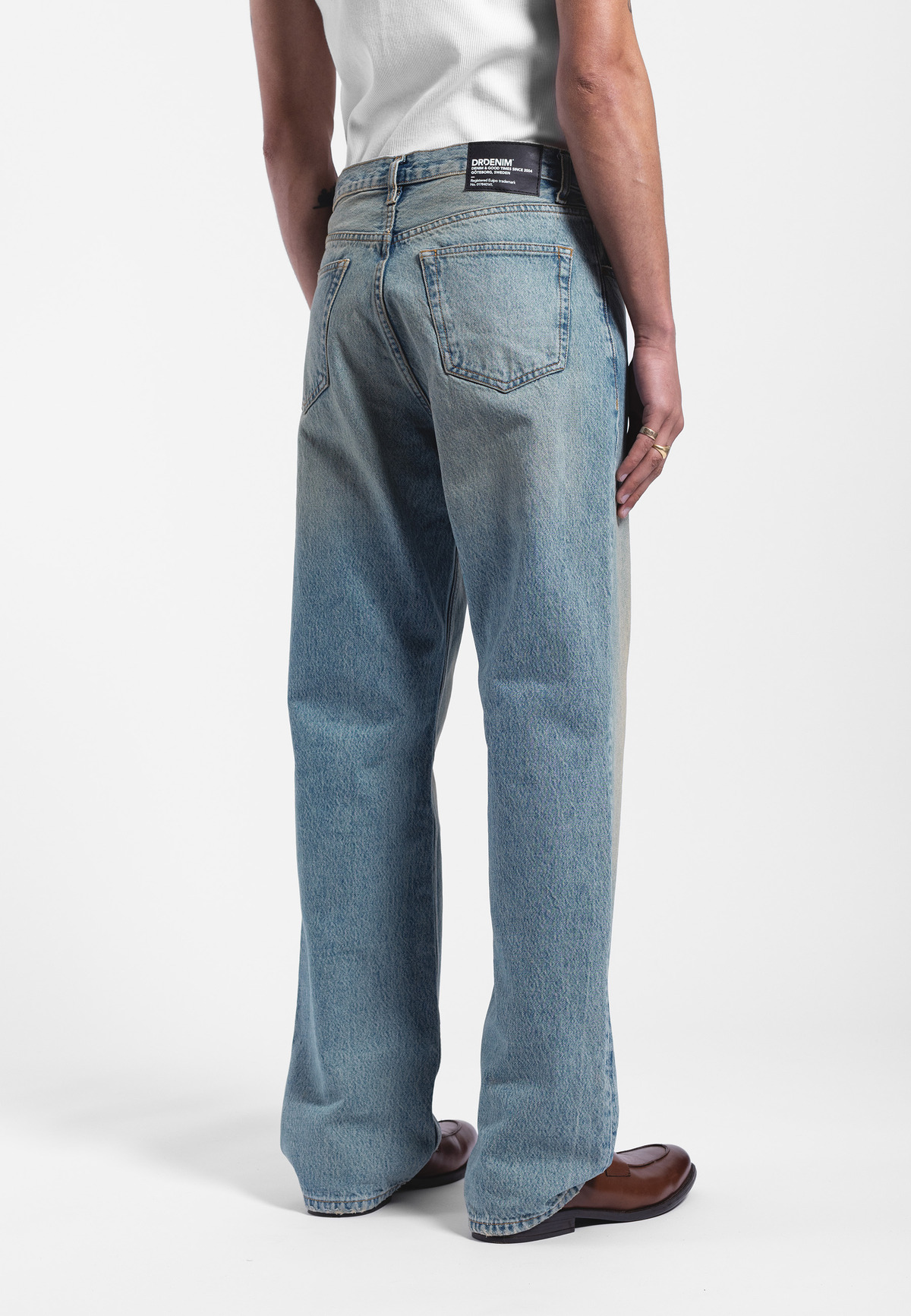 DrDenim - Omar Relaxed Denim - Stream Sky Aged - Image 4